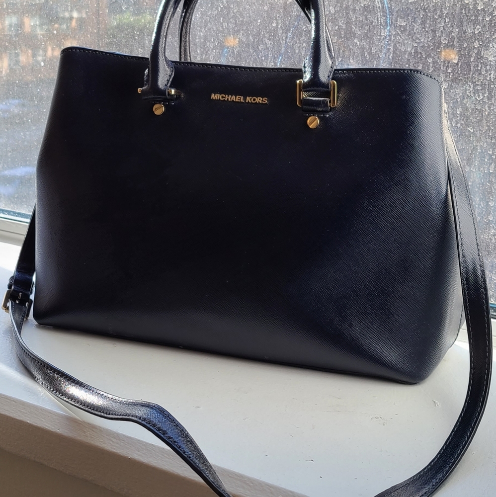 Michael Kors Handbag (Navy Blue)